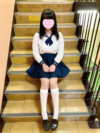 れむ　エステ🉑爆乳上がりたて原石ロリさんの写真